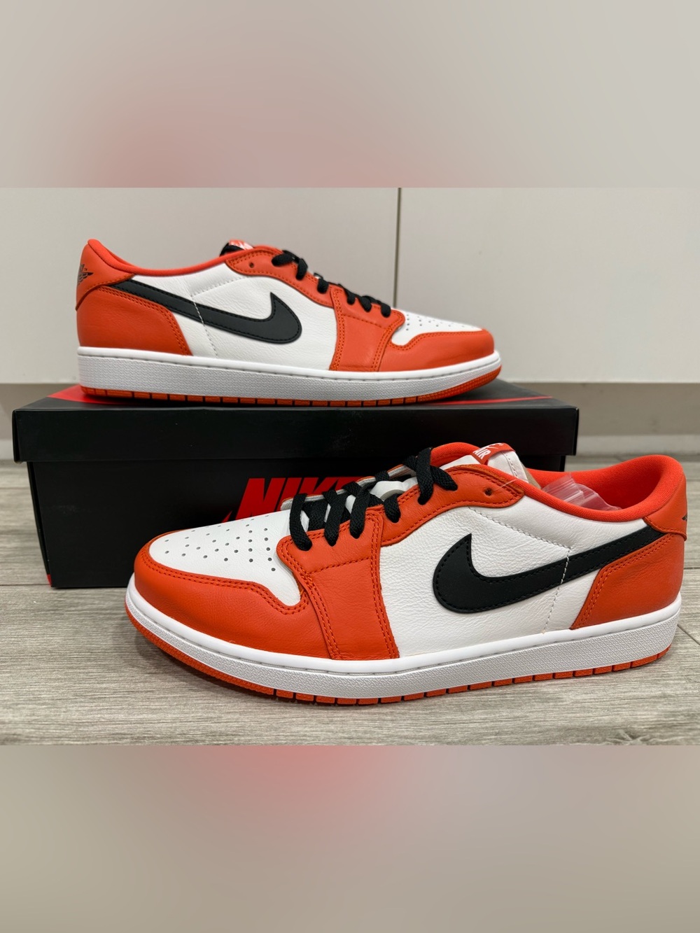 Men's Air Jordan 1 Retro Low OG Starfish CZ0790-801 Orange Black White Sz 12 New